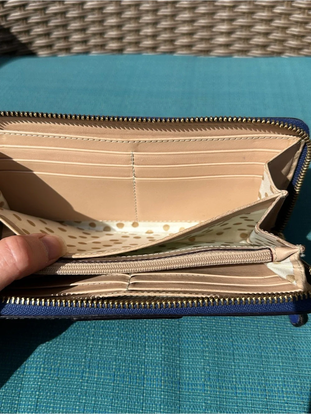 KATE SPADE Pebbled Leather Zip Around Wallet Blue Still Good For Some More Fun